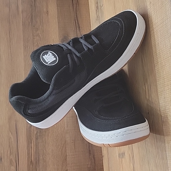 Van's speed Ls in the box authentic brand new. - Picture 7 of 13